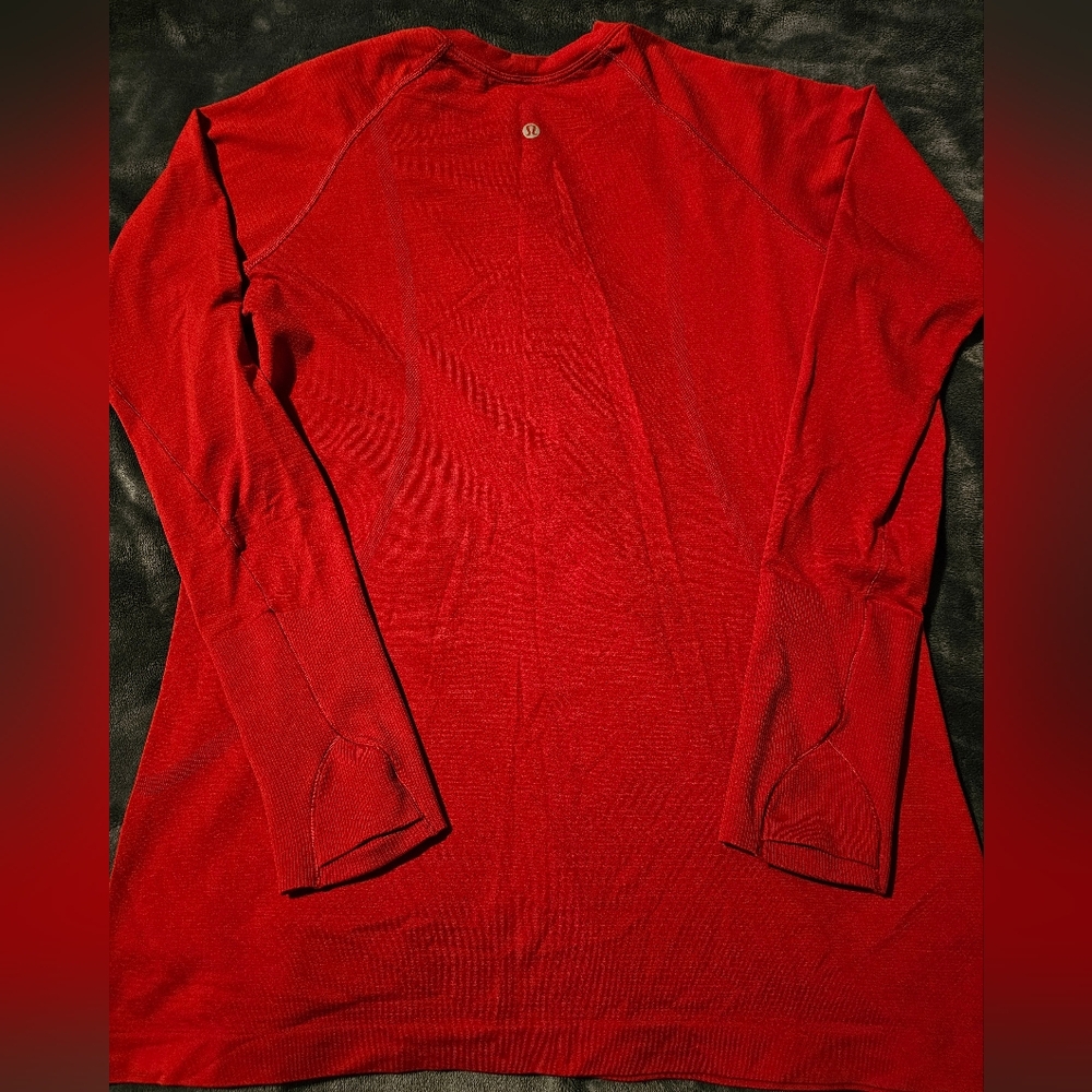 Lululemon Long Sleeve top